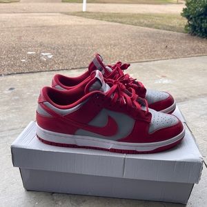 Nike Dunk Low Unlv